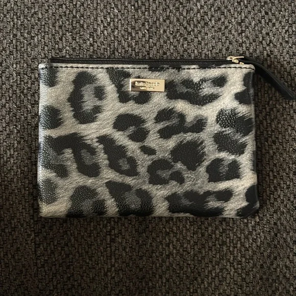 50/50 KATE SPADE GAME! - Picture 8 of 10